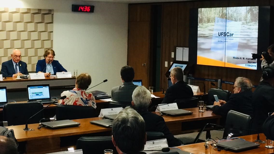 Reitora-da-UFSCar-SF.jpg