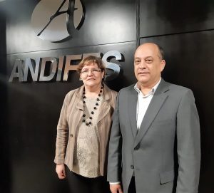Wanda-e-Márcio-Andifes-300x271.jpeg