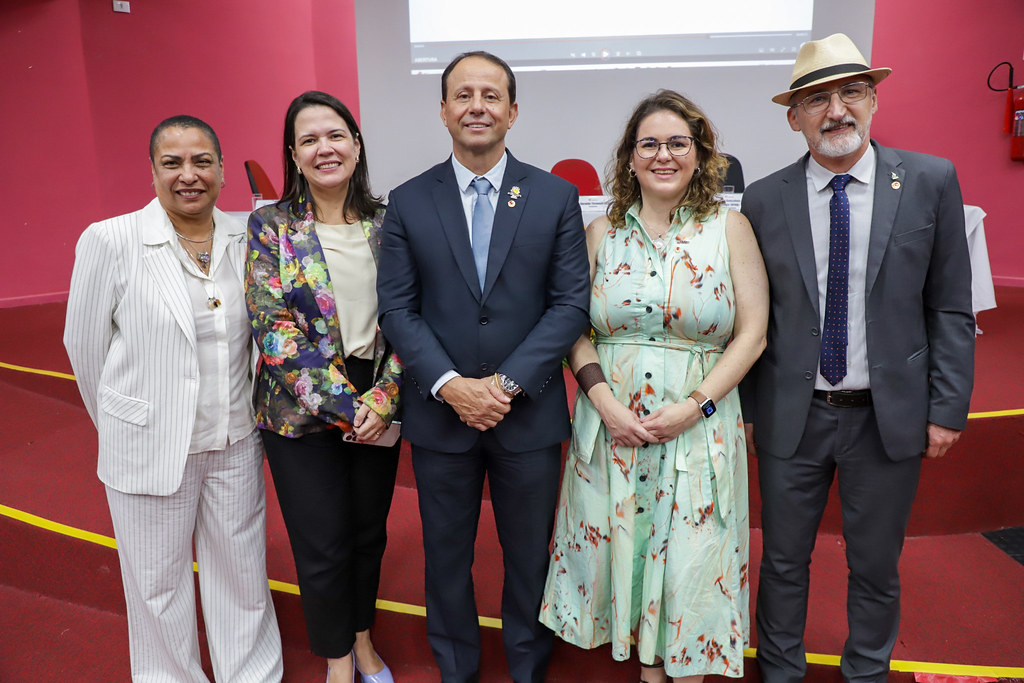 Diretoria eleita na 206ª Reunião Ordinária do Conselho Pleno do Conselho Pleno da Andifes. Foto: Andifes